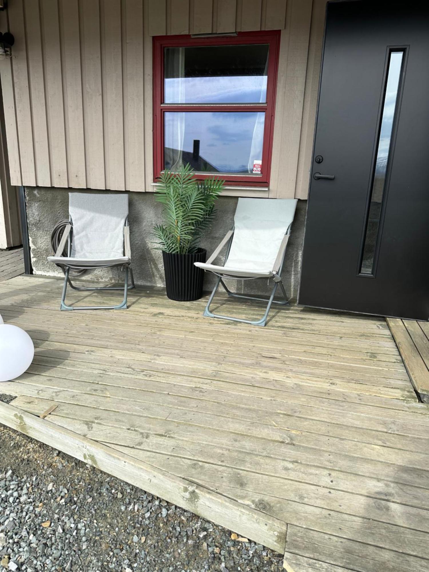 Koselig Leilighet Naer Bussholdeplass Og Natur. Tromsø Exteriör bild